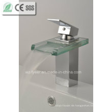 Square Glass Spout Wasserfall Messing Waschbecken Wasserhahn (QH0818)